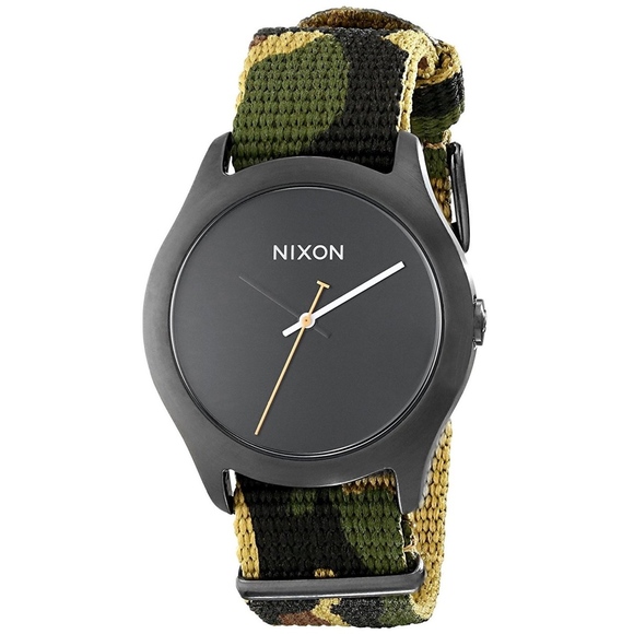 Nixon Accessories - Nixon Mod Nylon Watch in Camouflage - NWT